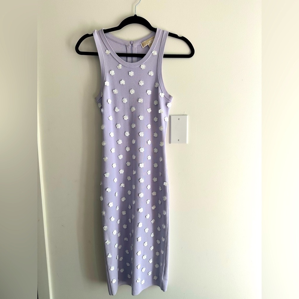 Michael Kors Bodycon Lavender Sleeveless Dress with White Floral Accents - Picture 5 of 5